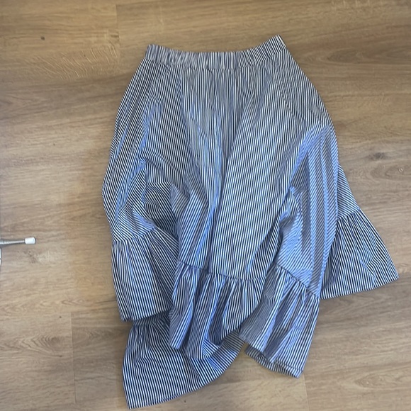 Never worn Long striped skirt size XS - Picture 2 of 2